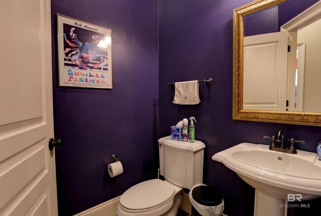 Building Photo - 119 Kensington Ct