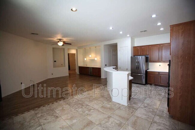 Building Photo - 26134 N Desert Mesa Dr