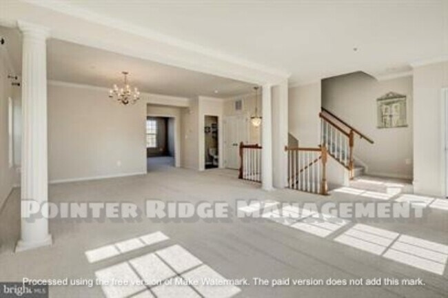 Building Photo - 900 Hall Station Dr