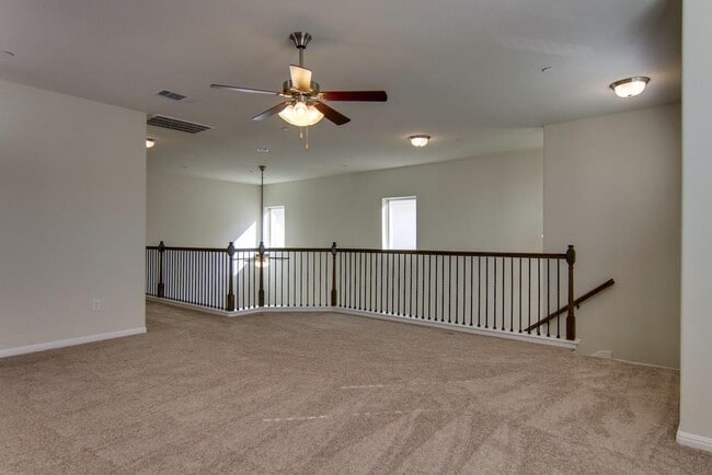 Building Photo - 3240 E Whitestone Blvd