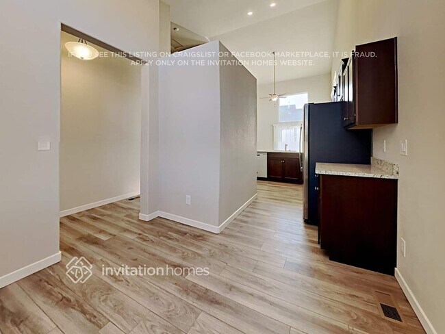 Building Photo - 10423 Kalama Dr