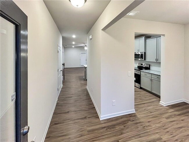 Building Photo - 203 Edna Trl