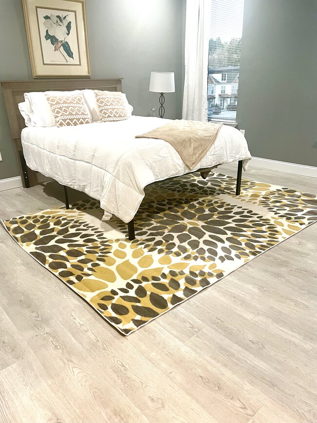 Master bedroom - 1732 Arbor Hills Dr SE