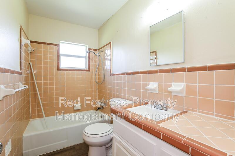 Building Photo - 4555 Jersey Rd