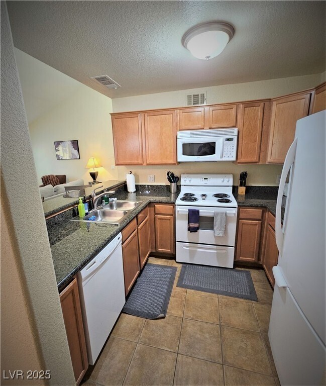 Building Photo - 3145 E Flamingo Rd