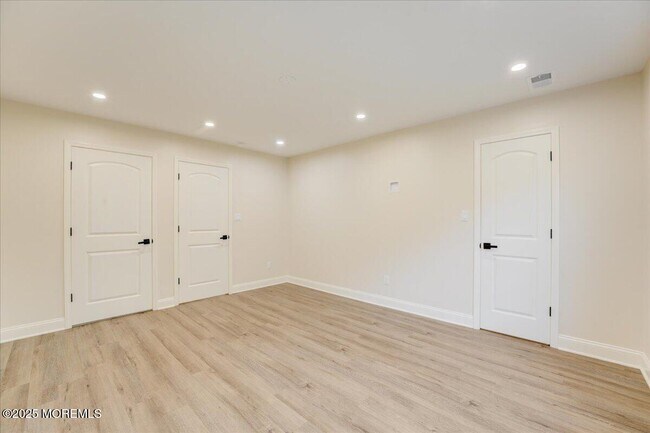 Building Photo - 152 Frontier Way