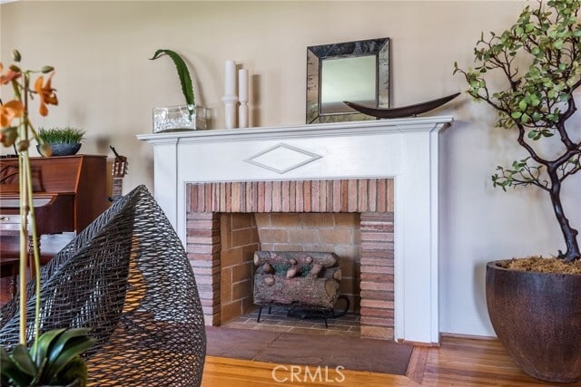 Building Photo - 1215 Oak Cir Dr