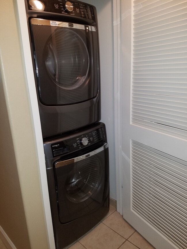 Building Photo - 3 bedroom, 2.5 bath Townhome in Ko Olina H...