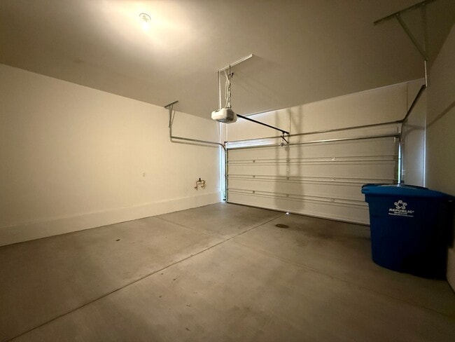 Building Photo - Northwest/ Aliante Area - Newer Townhome 3BD, PRIVATE YARD, ATTACHED GARAGE, ACROSS FROM POOL