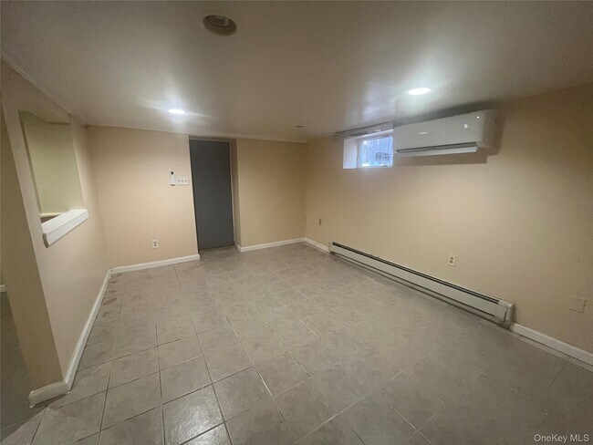 Building Photo - 4212 Monticello Ave