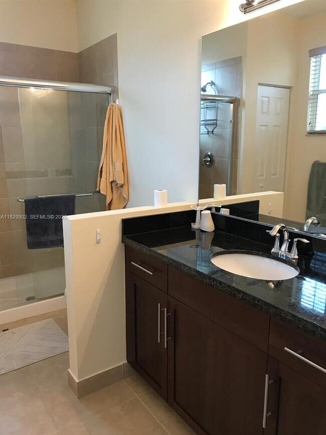 Building Photo - 14657 SW 14th St