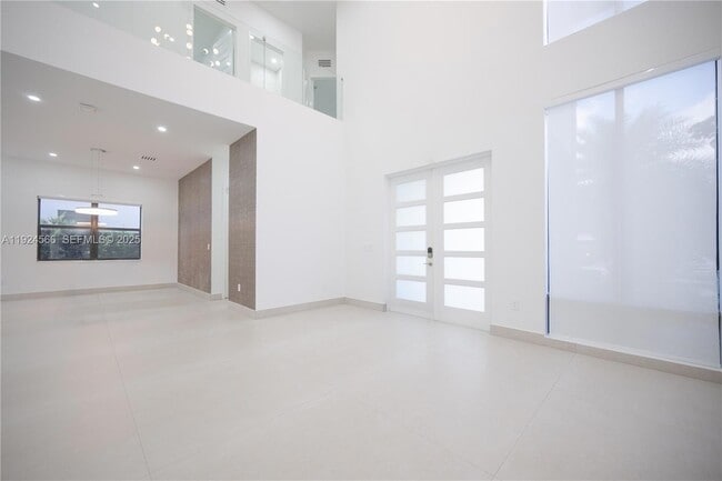 Building Photo - 8842 NW 161st Terrace