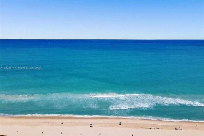 Building Photo - 8816 Collins Ave