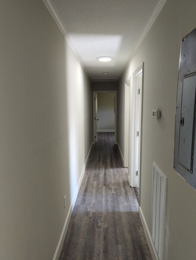 Building Photo - 4402 Fagan St