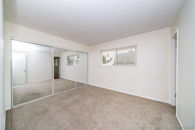 Building Photo - 3747 Millikin Ave