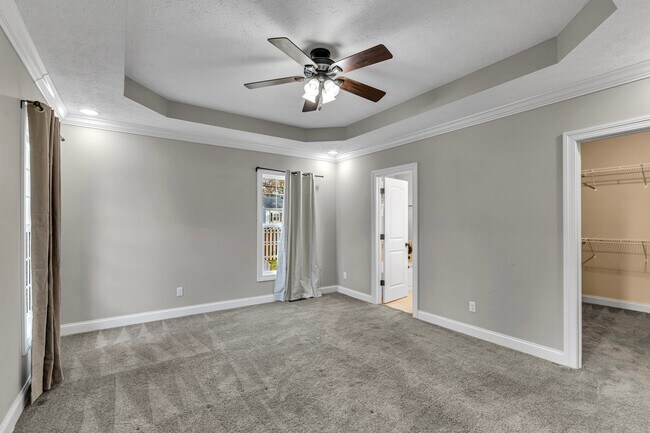 Building Photo - 345 Kenilworth Rd