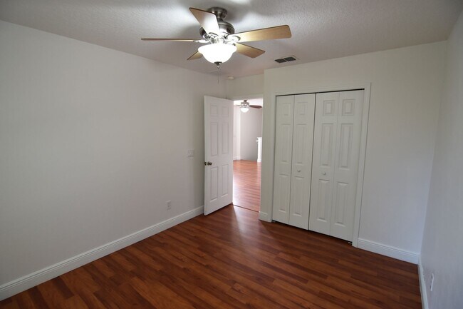 Building Photo - 954 Coquina Rock St