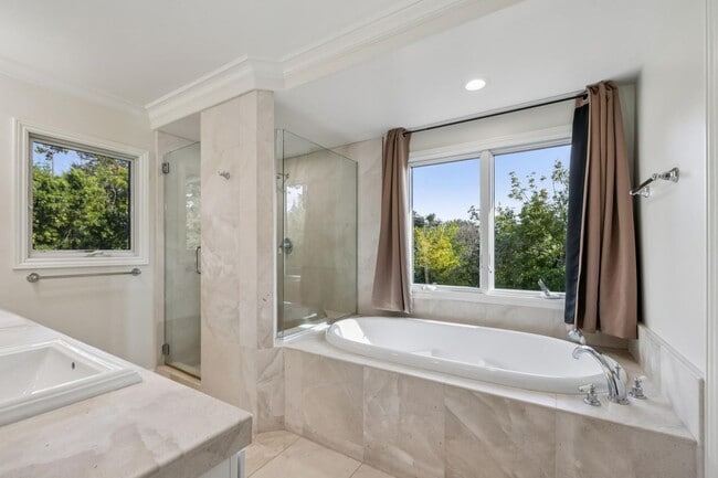 Building Photo - 7BR / 6BA Los Altos Home with Elevator, 3-Car Garage & EV Charging