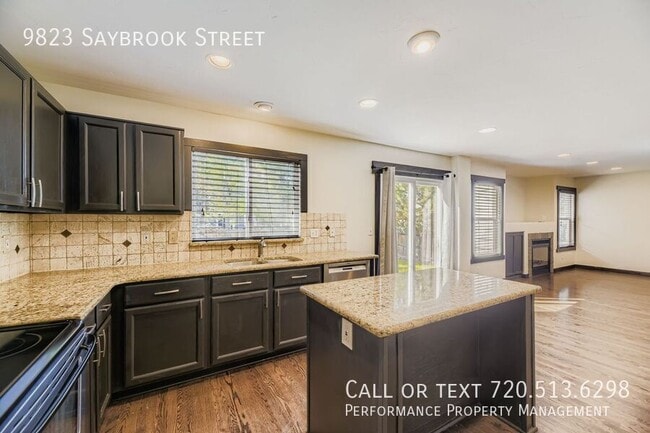 Building Photo - 9823 Saybrook St