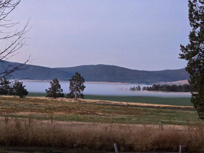 Building Photo - 23131 N Poe Valley Rd