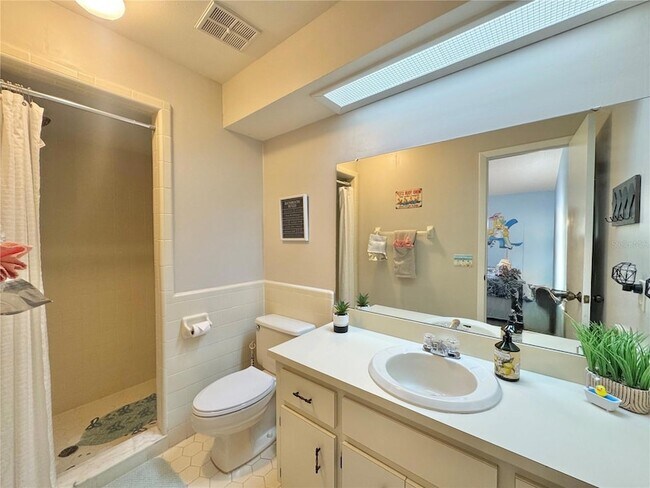 Building Photo - 2246 Firestone Pl