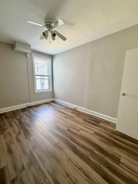Building Photo - 4047 Sansom St