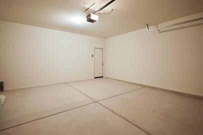 Building Photo - Rancho Sahuarita newer home!!