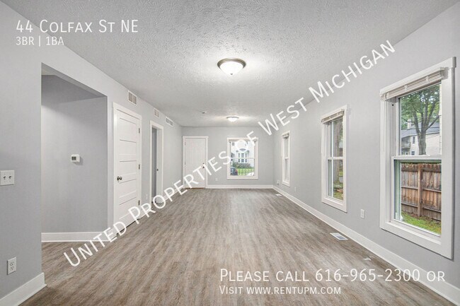 Building Photo - 44 Colfax St NE