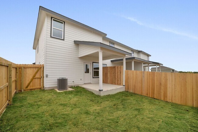 Building Photo - Welcome to your new Home!!