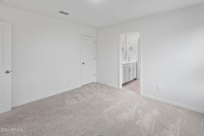 Building Photo - 9637 W Agora Ln