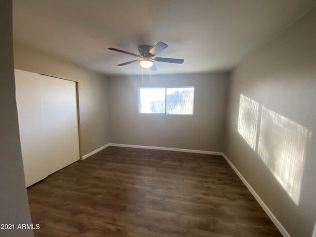 Building Photo - ONE MONTH FREE! Eligible applicants may qualify for a $0 MOVE-IN DEPOSIT, subject to credit appro...