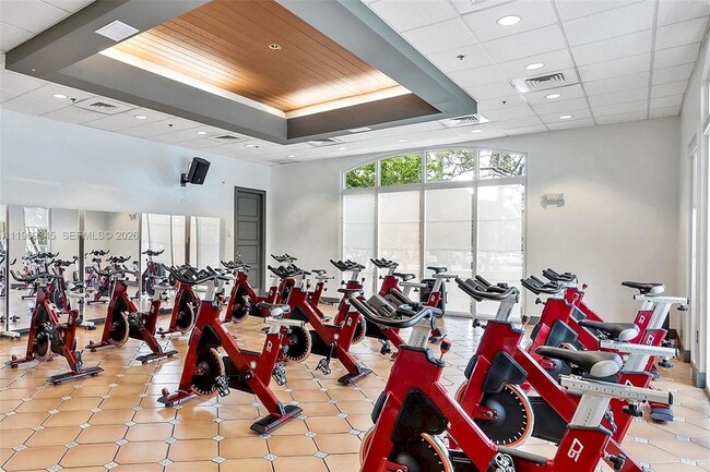 Building Photo - 10730 NW 66th St