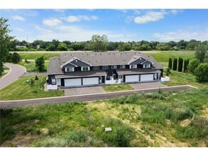 Building Photo - 1795 Cleveland Ct S