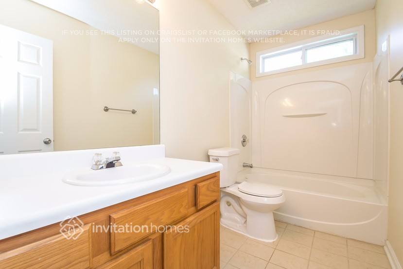 Building Photo - 122 Greystone Cir