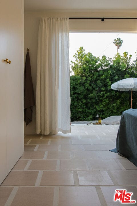 Building Photo - 349 Stowe Terrace