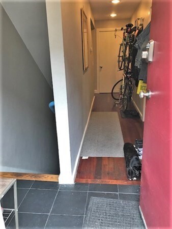 Building Photo - 197 Sidney St