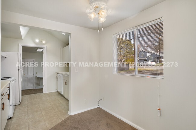 Building Photo - 17041 34th Ave S