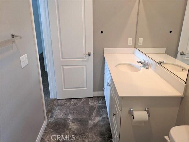 Building Photo - 5983 Ginger Dr