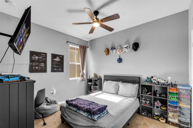 Building Photo - 1429 SE 23rd Terrace