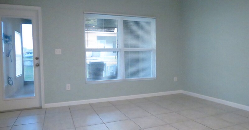 Building Photo - 404 Sedgewick Dr