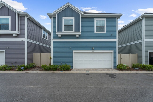 Building Photo - 11325 Barrier Beach Pl