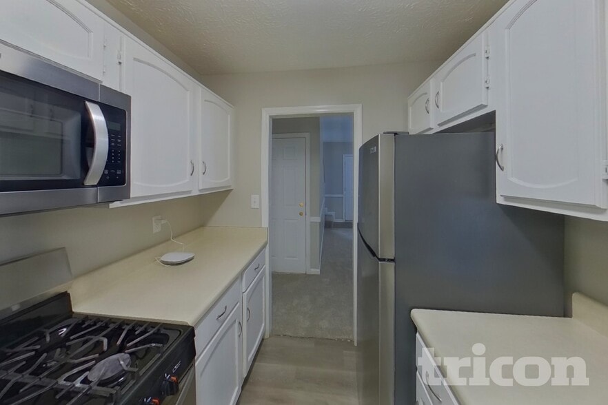 Building Photo - 2796 Mountbery Dr