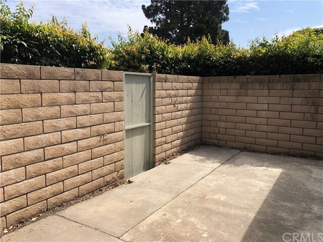 Building Photo - 16392 Calle Castor Cir