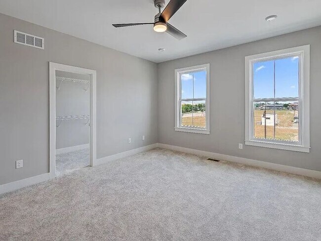 Building Photo - 7234 Otley Dr