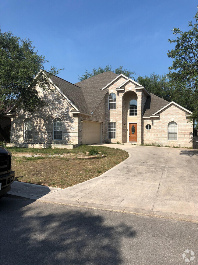 Building Photo - 7318 Chimney Bluff