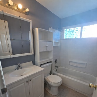 Building Photo - Charming 3-Bed, 1-Bath Home in Saint Louis – 8507 Red Fir Drive