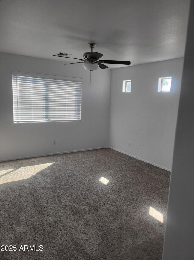 Building Photo - 17549 W Boca Raton Rd
