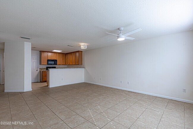 Building Photo - 1500 Calming Water Dr