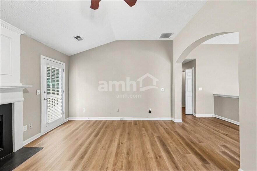 Building Photo - 4737 Nature Trl