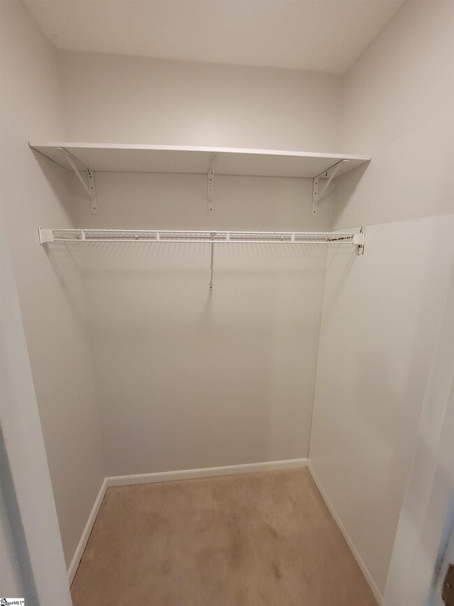 Building Photo - 503 Hillandale Rd